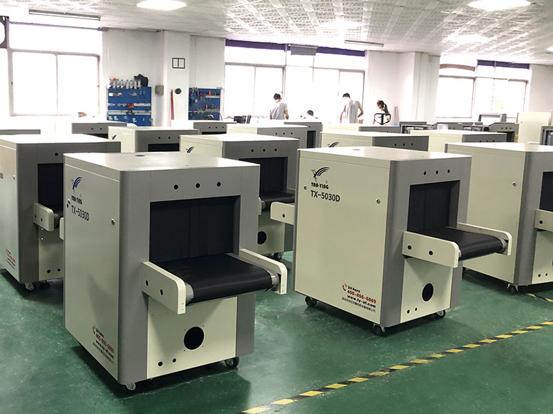 安檢機(jī)生產(chǎn)車(chē)間1.jpg 安檢機(jī)生產(chǎn)車(chē)間1.jpg